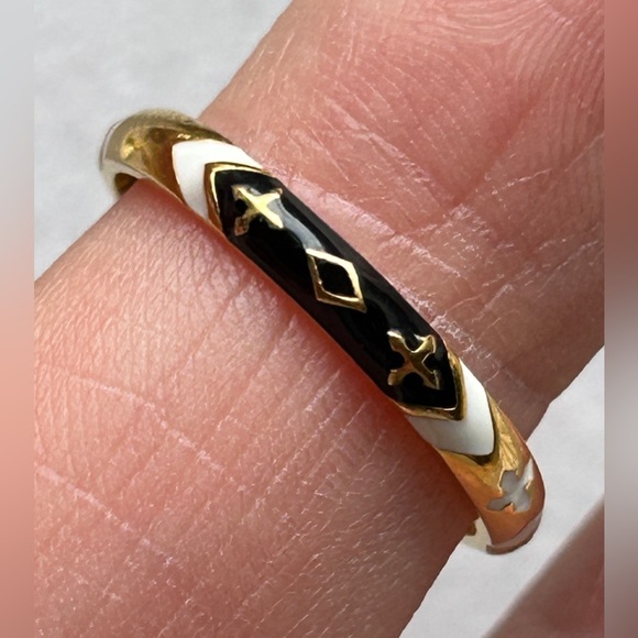 Buddha Mama black and white Enamel and 20K Gold Rhombus Band - Picture 2 of 6